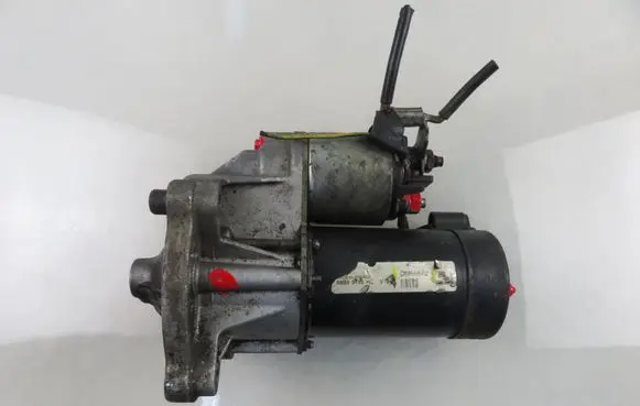 Peugeot 206 Starter motor D6RA572