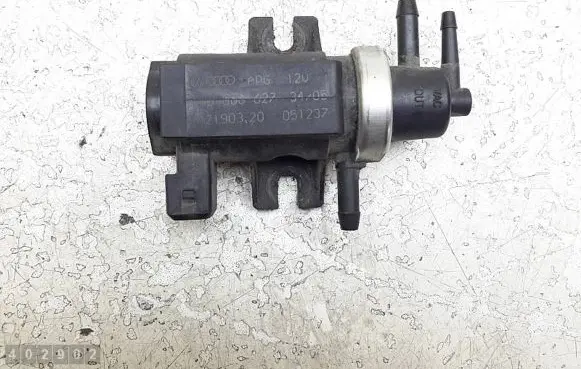 Audi A6 S6 C4 4A Turbo solenoid valve 1h0906627