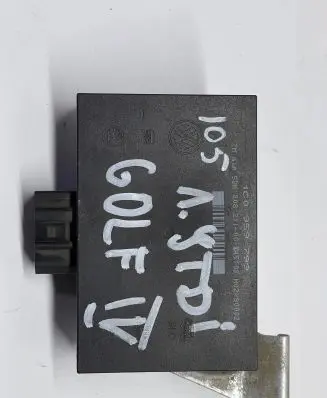 Volkswagen PASSAT B7 Comfort/convenience module 1C0959799