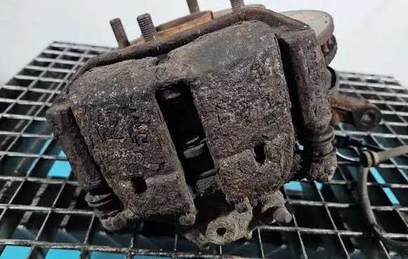 Mitsubishi Colt CZ3 Front brake caliper IMPRK1547620