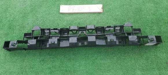 Renault Trafic III (X82) Front bumper support beam 620905080R