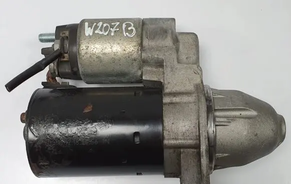 Mercedes-Benz E C207 W207 Starter motor A0051513901