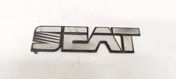 Seat Alhambra (Mk1) Manufacturer badge logo/emblem 