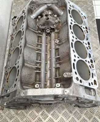 BMW 6 F12 F13 Engine block 7843360 7604234 7567643