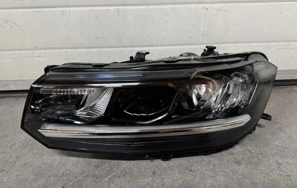 Volkswagen T-Cross Headlight/headlamp 2GM941005B
