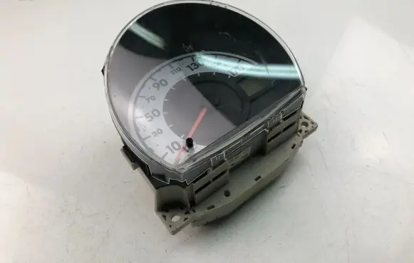Toyota Aygo AB10 Speedometer (instrument cluster) 9171