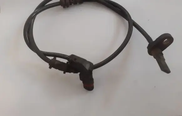 Mercedes-Benz A W169 ABS brake wheel speed sensor 2105407681 A1695400417