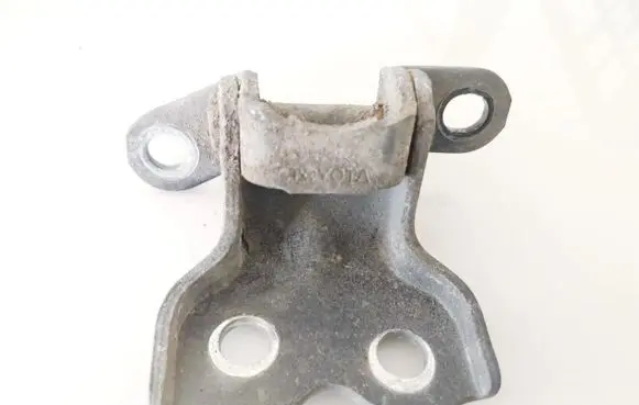 Toyota Corolla Verso E121 Front door upper hinge