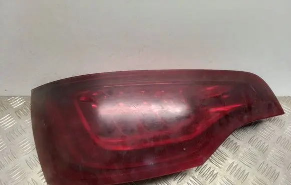 Audi Q7 4L Rear/tail lights 4L0945093G