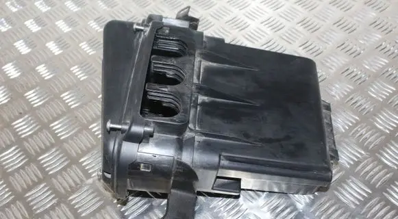 BMW 5 F10 F11 Other engine bay part 8508212 7555189