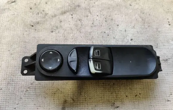 Mercedes-Benz Vito Viano W639 Electric window control switch A6395450113