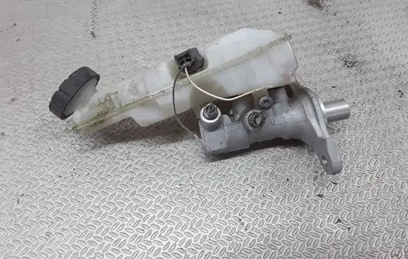 Dacia Sandero Master brake cylinder 460913400R