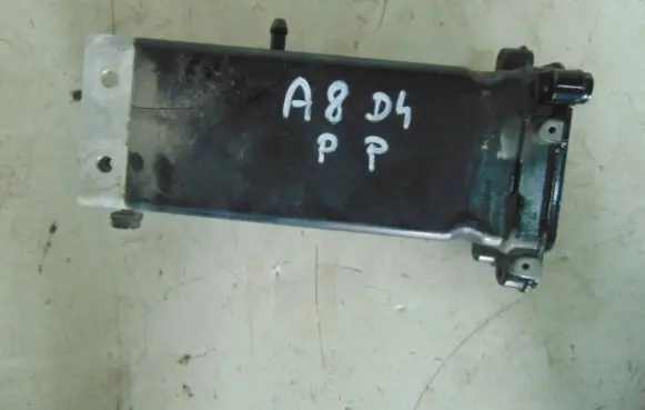 Audi A8 S8 D4 4H Front bumper shock/impact absorber 4H0805120B