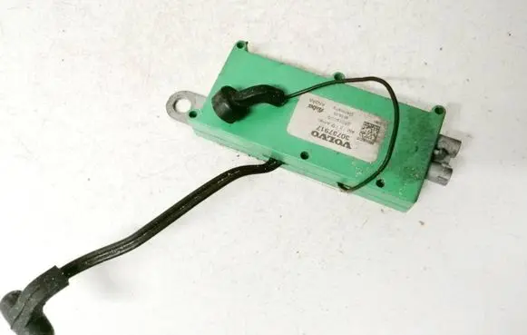 Volvo S40 Antenna control unit 30737917 28019205