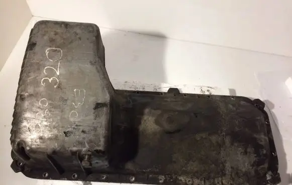 BMW 3 E36 Oil sump 1277405225