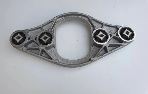 BMW M3 G80 Rear differential/diff mount bracket 8090205