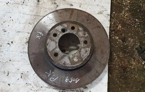 BMW 5 E60 E61 Front brake disc NOCODE