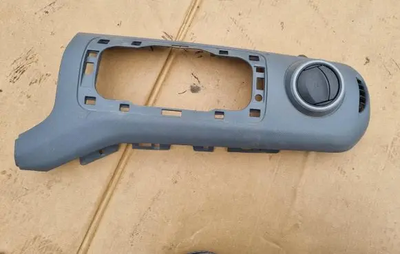 Peugeot Partner Dashboard side end trim 9681842777