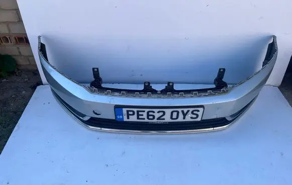 Volkswagen PASSAT B7 Front bumper 3AA807177