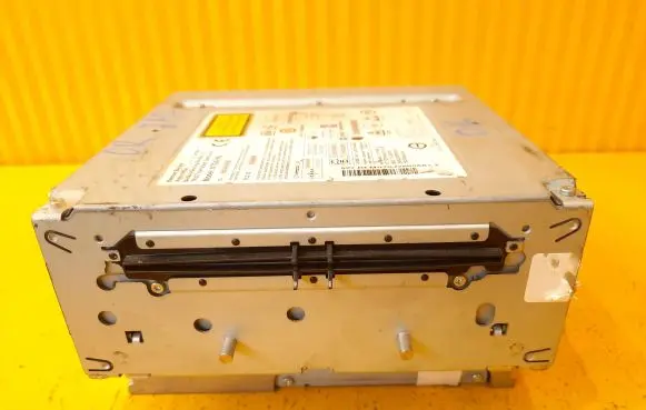 Mercedes-Benz C W205 Radio/GPS head unit trim A2059004436