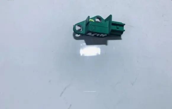 Audi Q7 4L Airbag deployment crash/impact sensor 1k0909606c 5wk43544