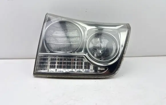 Lexus RX 330 - 350 - 400H Tailgate rear/tail lights E131409