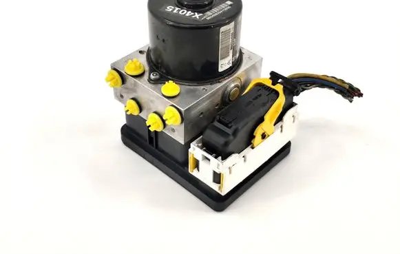 Peugeot 207 ABS Pump 9665344980 10020603884 10096039143