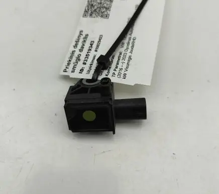 Volkswagen Tiguan Airbag deployment crash/impact sensor 5Q0959651B