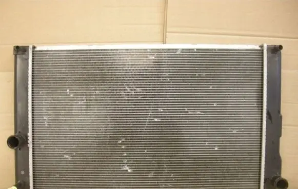 Toyota Prius (XW30) Coolant radiator 4221341041