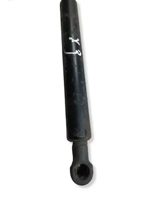BMW X3 E83 Front bonnet/hood damper/strut 