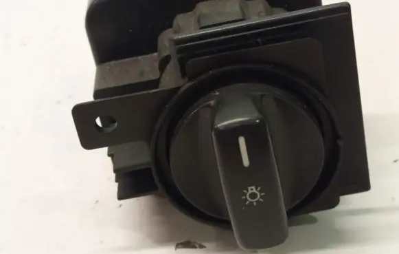 Mercedes-Benz A W169 Light switch 1695451304