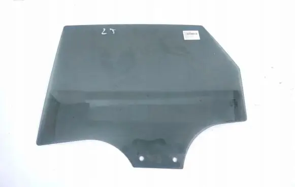 Audi A4 S4 B5 8D Sliding door window/glass 83A845205A