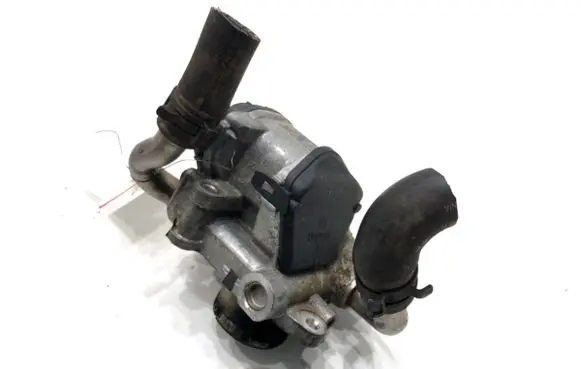 Volkswagen PASSAT B8 EGR valve 04L131501R