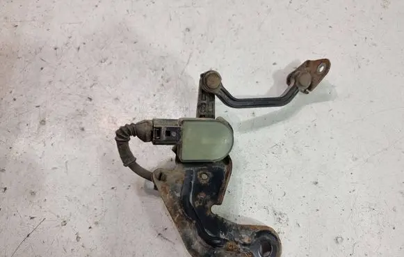 Audi A6 S6 C6 4F Headlight/headlamp level sensor 4F0616571K 6PM00851611 1T0907503