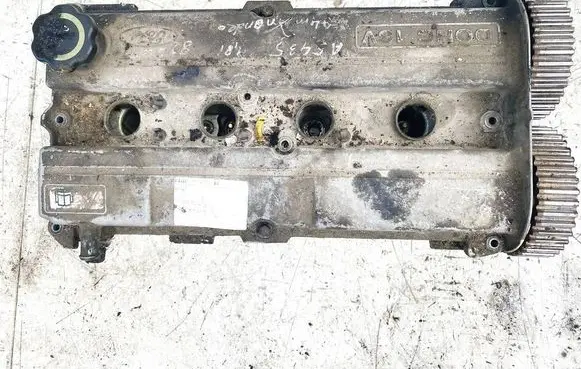 Ford Mondeo MK I Engine head 958m6090ba