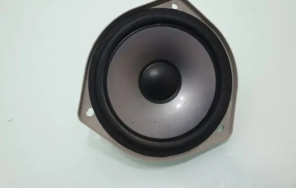 Honda FR-V Rear door speaker EAS16P663A