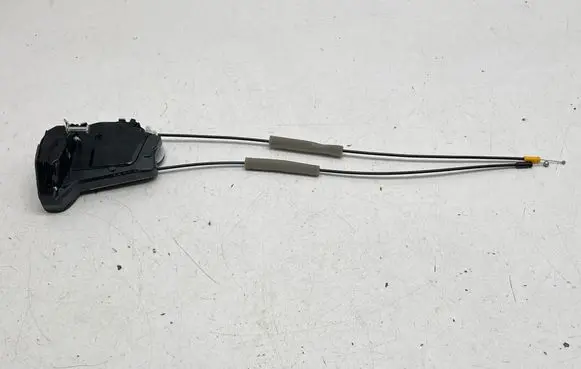 Subaru Forester SL Rear door lock M5614440M1 240626