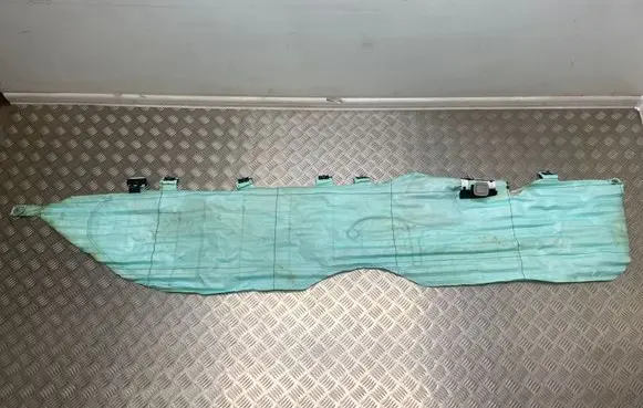 Roof airbag