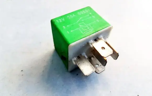 Peugeot 406 Other relay 12V35A03531