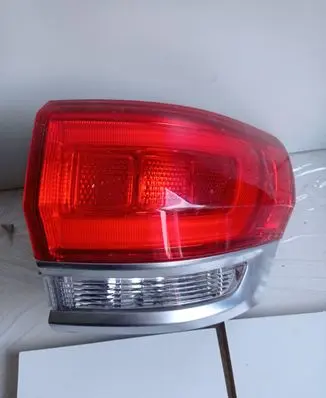 Jeep Grand Cherokee Rear/tail lights 68236134AC