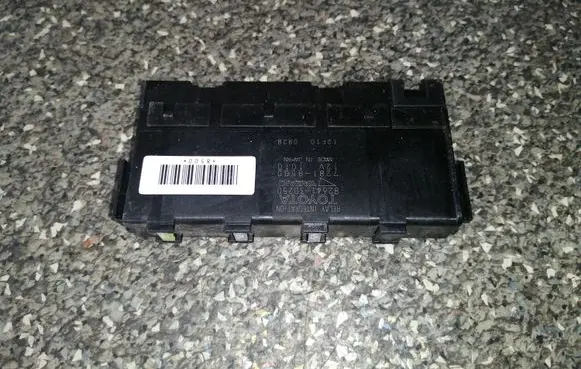 Lexus GS 300 350 430 450H Fuse module 8264130250