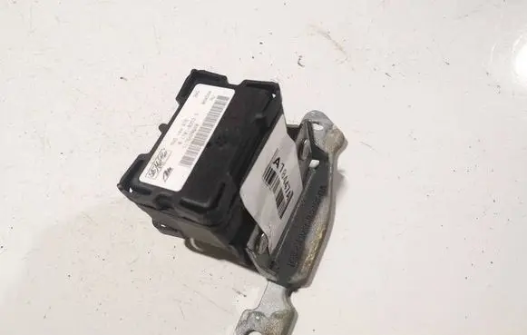 Ford Focus ESP acceleration yaw rate sensor 10170103533