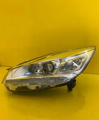 Ford Kuga II Headlight/headlamp CV44-13D155-AF