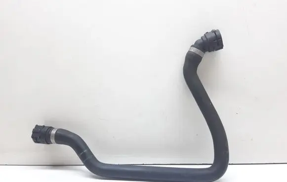 BMW 7 E65 E66 Engine coolant pipe/hose 8384912 64128384912