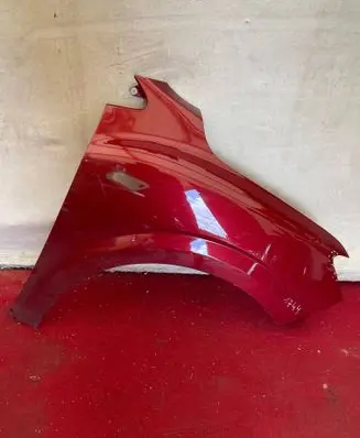 Dacia Sandero III Fender 260421916R