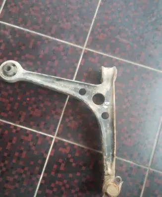 Other front suspension part