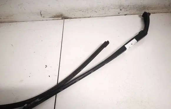 Citroen C5 Front wiper blade arm 9682797780