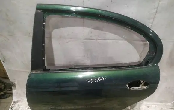 Jaguar X-Type Rear door 