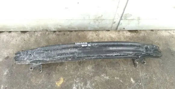 Skoda Fabia Mk1 (6Y) Front bumper cross member