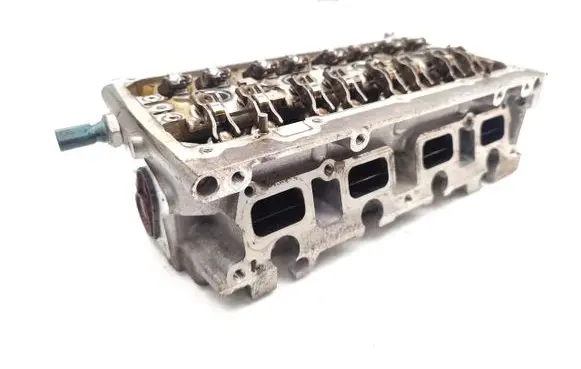 Skoda Fabia Mk2 (5J) Engine head 03C103358BA
